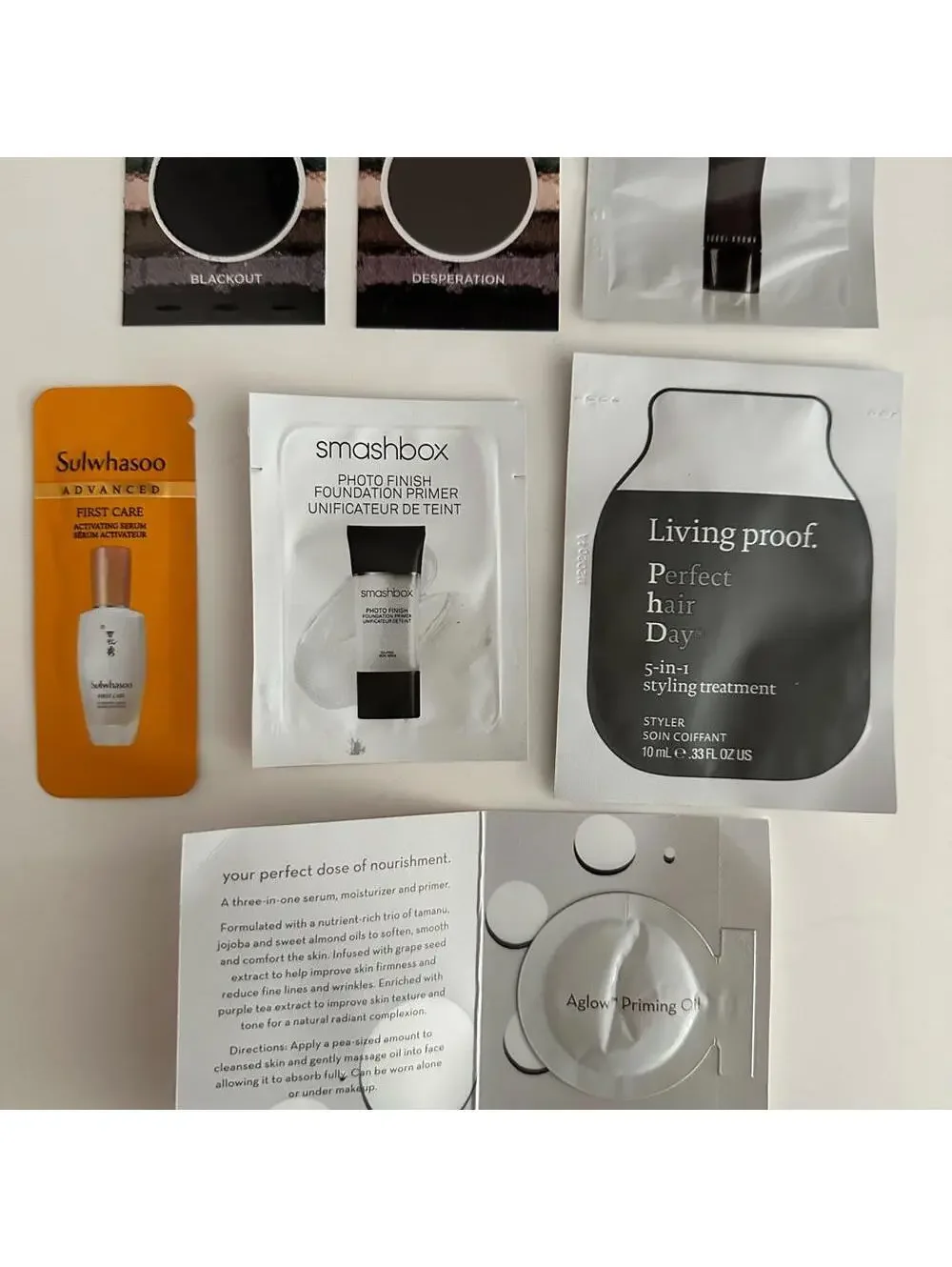 Luxury high end beauty bag of skincare/makeup samples & deluxe trial size bundle